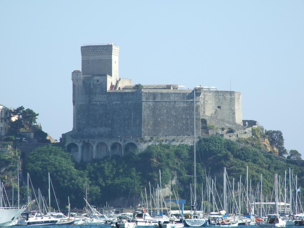 Lo Chalet Sul Golfo La Spezia Bagian luar foto
